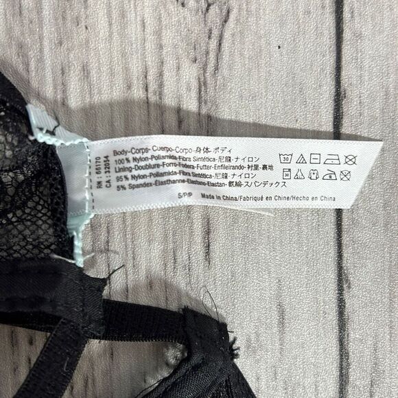 Kimchi Blue Women's Black Bandeau Bra Red Pink Triangle Bralette Small Lot of 2 - Picture 7 of 11